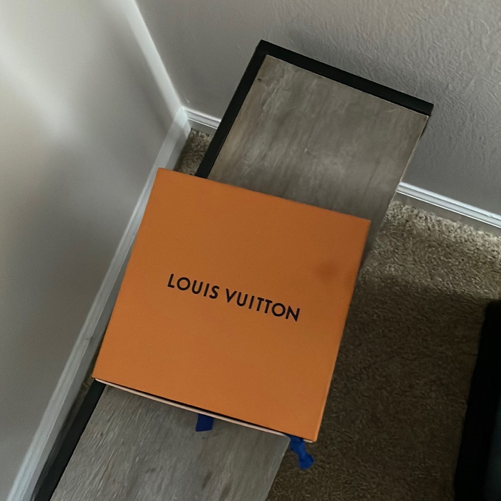 Louis Vuitton Belt (40mm)
